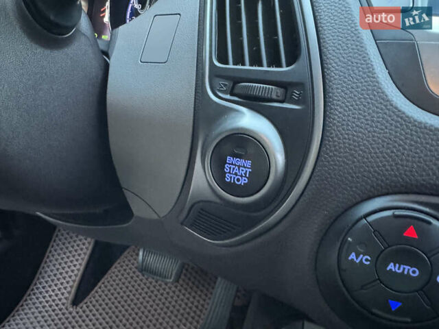 Коричневий Хендай іх35, об'ємом двигуна 2 л та пробігом 176 тис. км за 14500 $, фото 40 на Automoto.ua