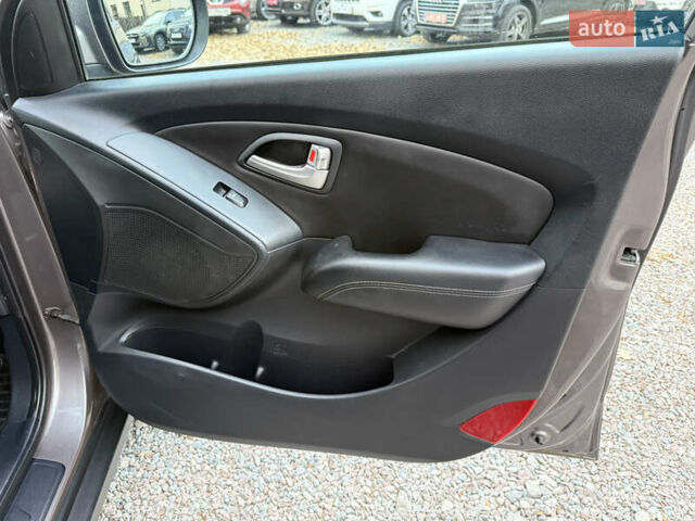 Хендай их35 2013 в Стрые на Automoto.ua Коричневый Хендай их35, объемом двигателя 1.7 л и пробегом 218 тыс. км за 12700 $, фото 55 на Automoto.ua