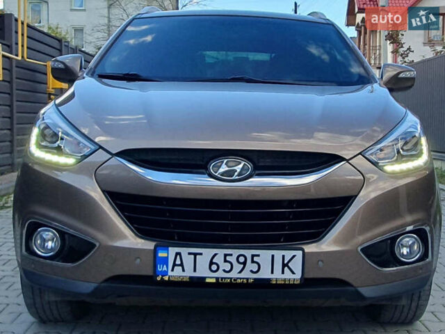 Коричневый Хендай их35, объемом двигателя 2 л и пробегом 96 тыс. км за 14900 $, фото 11 на Automoto.ua