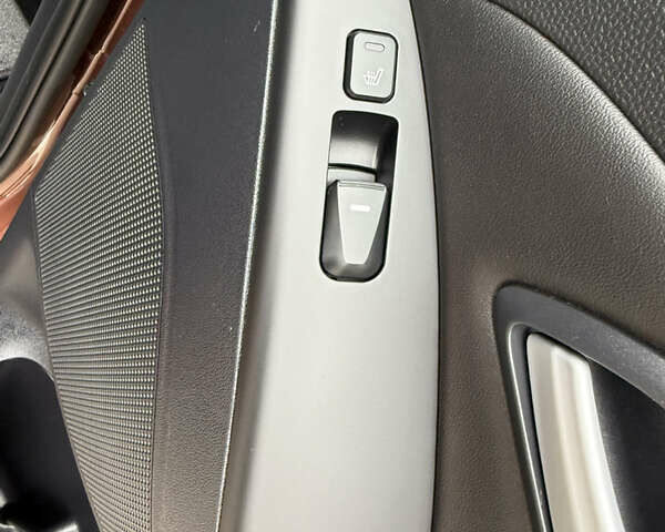 Коричневий Хендай іх35, об'ємом двигуна 2 л та пробігом 211 тис. км за 17400 $, фото 79 на Automoto.ua