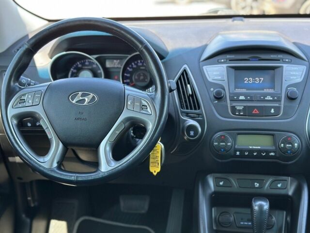 Хендай их35 2014 в Одессе на Automoto.ua Коричневый Хендай их35, объемом двигателя 2 л и пробегом 181 тыс. км за 8400 $, фото 19 на Automoto.ua