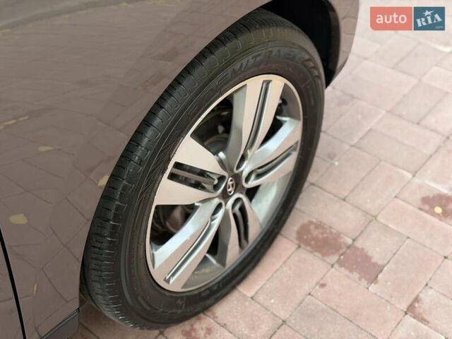 Коричневий Хендай іх35, об'ємом двигуна 2 л та пробігом 230 тис. км за 15300 $, фото 15 на Automoto.ua