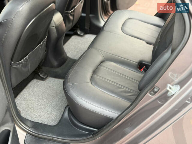 Коричневий Хендай іх35, об'ємом двигуна 2 л та пробігом 230 тис. км за 15300 $, фото 29 на Automoto.ua