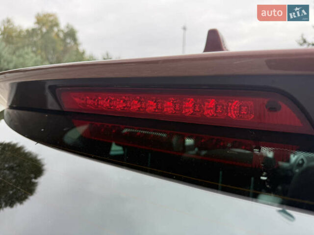 Коричневий Хендай іх35, об'ємом двигуна 2 л та пробігом 211 тис. км за 17400 $, фото 43 на Automoto.ua