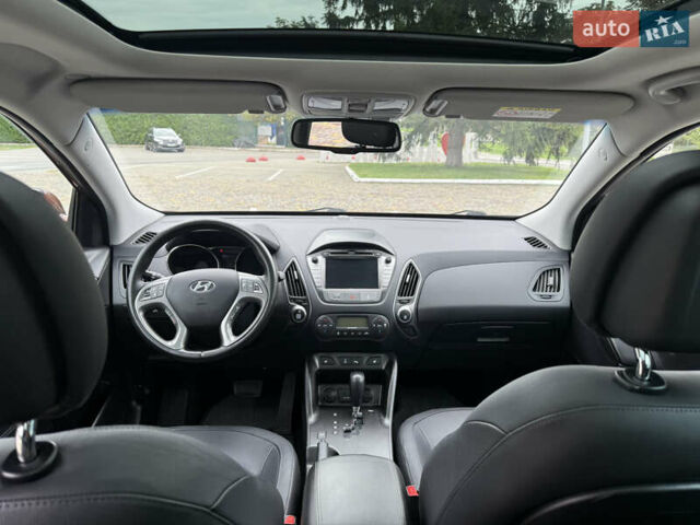 Коричневий Хендай іх35, об'ємом двигуна 2 л та пробігом 211 тис. км за 17400 $, фото 89 на Automoto.ua