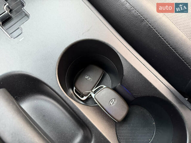 Коричневий Хендай іх35, об'ємом двигуна 2 л та пробігом 230 тис. км за 15300 $, фото 47 на Automoto.ua