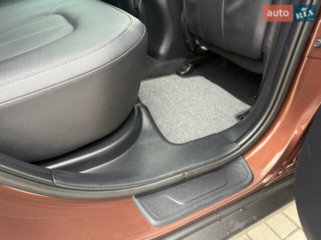 Коричневий Хендай іх35, об'ємом двигуна 2 л та пробігом 211 тис. км за 17400 $, фото 75 на Automoto.ua