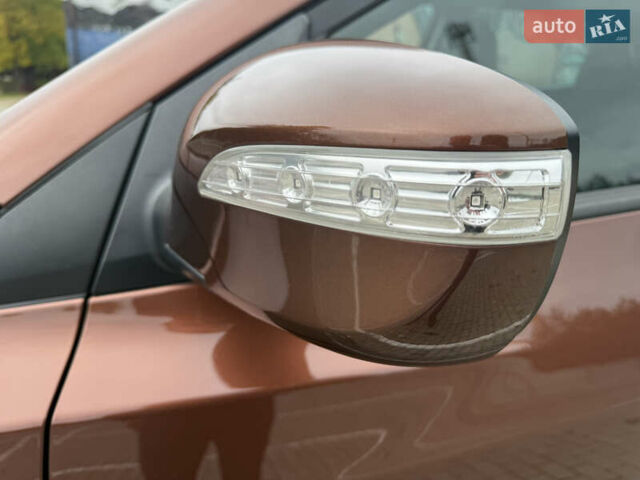 Коричневий Хендай іх35, об'ємом двигуна 2 л та пробігом 211 тис. км за 17400 $, фото 38 на Automoto.ua