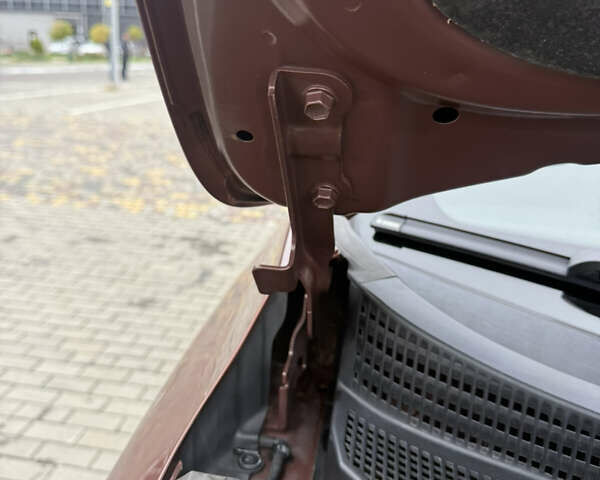 Коричневий Хендай іх35, об'ємом двигуна 2 л та пробігом 211 тис. км за 17400 $, фото 32 на Automoto.ua