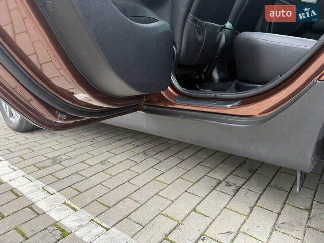 Коричневий Хендай іх35, об'ємом двигуна 2 л та пробігом 211 тис. км за 17400 $, фото 83 на Automoto.ua