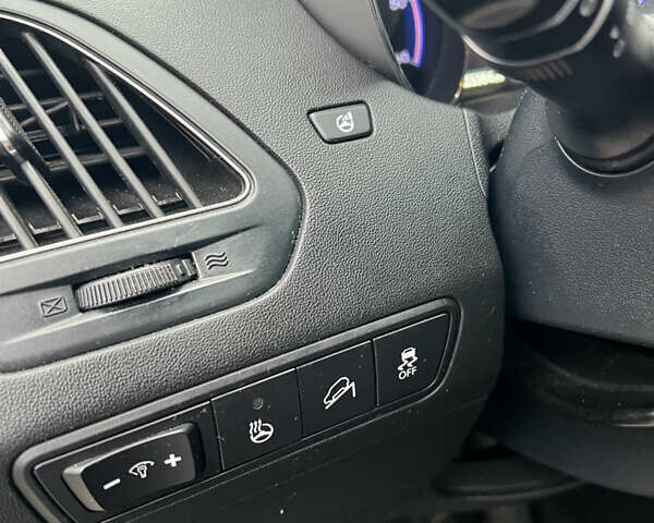 Коричневый Хендай их35, объемом двигателя 2 л и пробегом 223 тыс. км за 14500 $, фото 48 на Automoto.ua