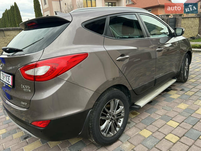 Коричневый Хендай их35, объемом двигателя 2 л и пробегом 223 тыс. км за 14500 $, фото 67 на Automoto.ua