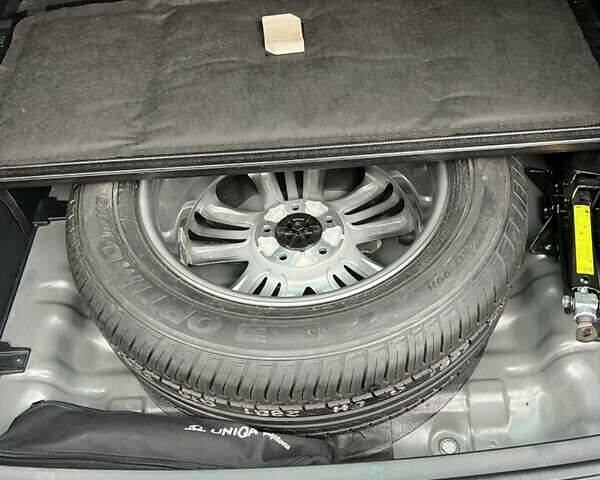 Коричневый Хендай их35, объемом двигателя 2 л и пробегом 223 тыс. км за 14500 $, фото 68 на Automoto.ua