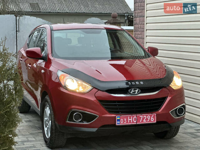 Червоний Хендай іх35, об'ємом двигуна 1.7 л та пробігом 240 тис. км за 10700 $, фото 12 на Automoto.ua