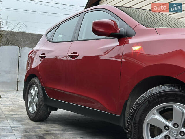 Червоний Хендай іх35, об'ємом двигуна 1.7 л та пробігом 240 тис. км за 10700 $, фото 17 на Automoto.ua