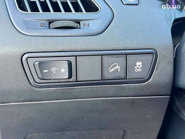 Хендай их35, объемом двигателя 2 л и пробегом 243 тыс. км за 10000 $, фото 16 на Automoto.ua