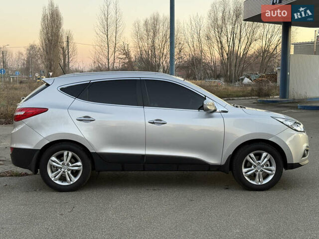 Хендай их35, объемом двигателя 2 л и пробегом 210 тыс. км за 11700 $, фото 7 на Automoto.ua