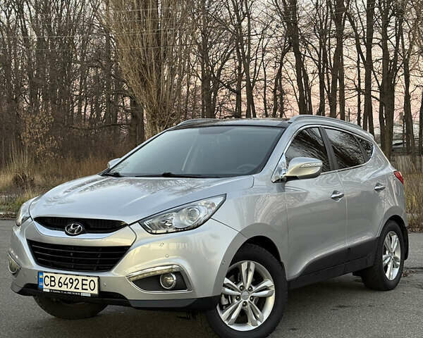 Хендай их35, объемом двигателя 2 л и пробегом 210 тыс. км за 11700 $, фото 4 на Automoto.ua