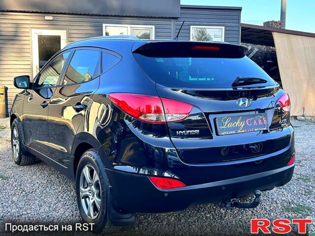 Хендай іх35, об'ємом двигуна 2 л та пробігом 243 тис. км за 10000 $, фото 4 на Automoto.ua