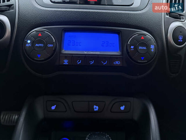 Хендай их35, объемом двигателя 2 л и пробегом 210 тыс. км за 11700 $, фото 23 на Automoto.ua