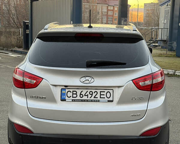 Хендай их35, объемом двигателя 2 л и пробегом 210 тыс. км за 11700 $, фото 11 на Automoto.ua