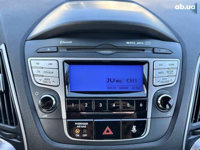 Хендай их35, объемом двигателя 2 л и пробегом 243 тыс. км за 10000 $, фото 26 на Automoto.ua