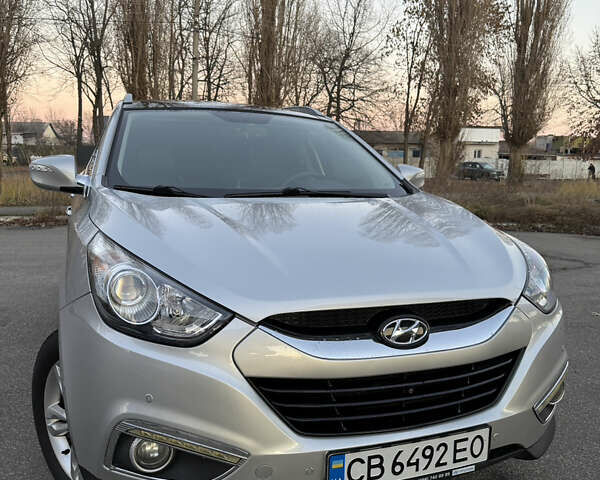 Хендай их35, объемом двигателя 2 л и пробегом 210 тыс. км за 11700 $, фото 9 на Automoto.ua