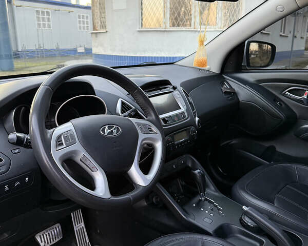 Хендай их35, объемом двигателя 2 л и пробегом 210 тыс. км за 11700 $, фото 30 на Automoto.ua