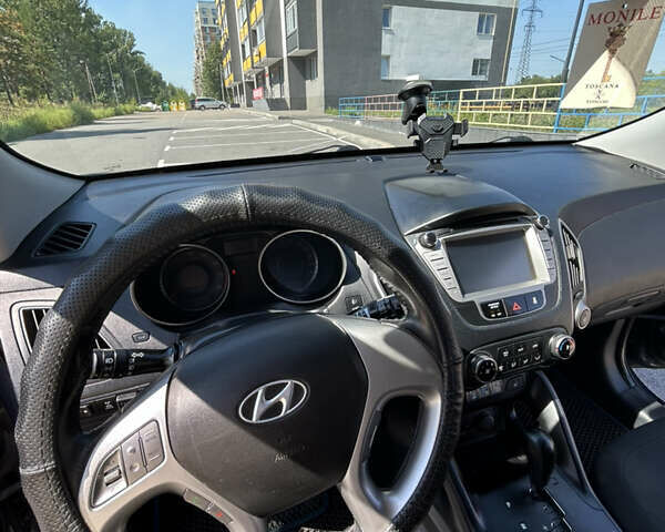 Хендай их35, объемом двигателя 2 л и пробегом 187 тыс. км за 11499 $, фото 17 на Automoto.ua
