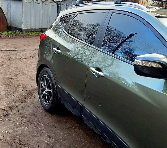 Хендай іх35, об'ємом двигуна 2 л та пробігом 167 тис. км за 12800 $, фото 2 на Automoto.ua