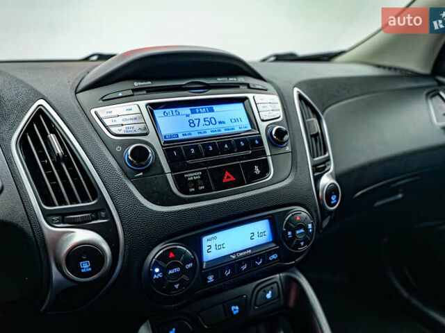 Хендай іх35, об'ємом двигуна 2 л та пробігом 149 тис. км за 11512 $, фото 16 на Automoto.ua