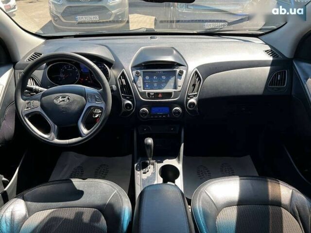 Хендай их35, объемом двигателя 2 л и пробегом 230 тыс. км за 9550 $, фото 10 на Automoto.ua