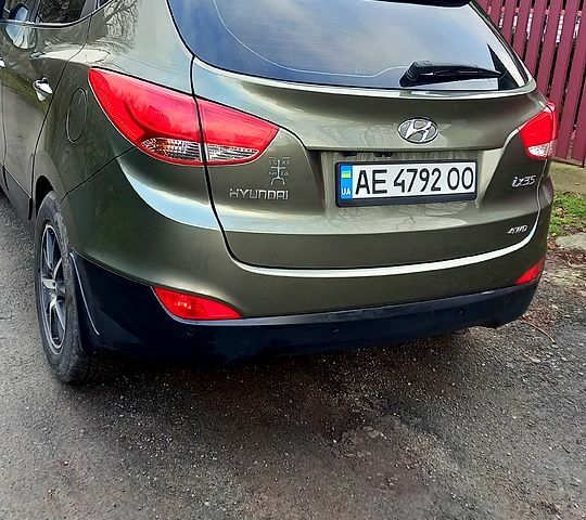 Хендай их35, объемом двигателя 2 л и пробегом 167 тыс. км за 12800 $, фото 5 на Automoto.ua