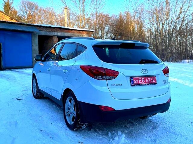 Хендай их35, объемом двигателя 1.7 л и пробегом 1 тыс. км за 12200 $, фото 6 на Automoto.ua