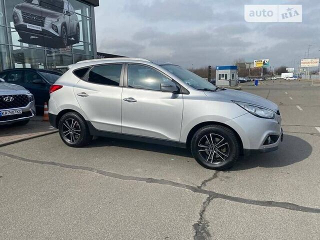 Хендай их35, объемом двигателя 2 л и пробегом 230 тыс. км за 13999 $, фото 8 на Automoto.ua