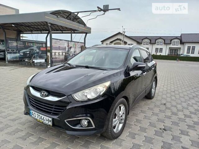 Хендай іх35, об'ємом двигуна 2 л та пробігом 242 тис. км за 11800 $, фото 1 на Automoto.ua