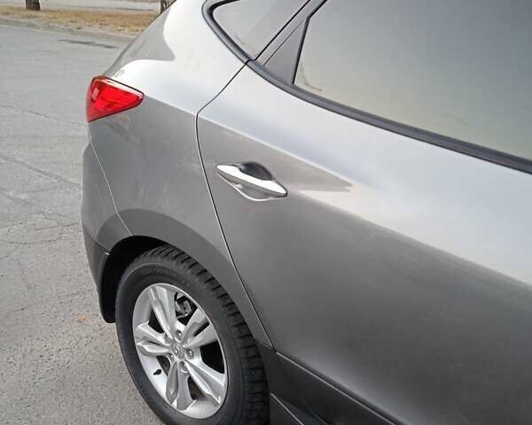 Хендай их35, объемом двигателя 2 л и пробегом 128 тыс. км за 11000 $, фото 23 на Automoto.ua