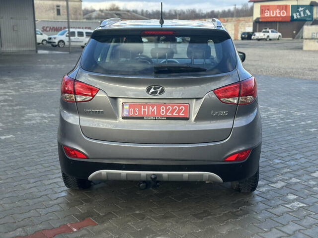 Хендай их35, объемом двигателя 2 л и пробегом 253 тыс. км за 13800 $, фото 6 на Automoto.ua