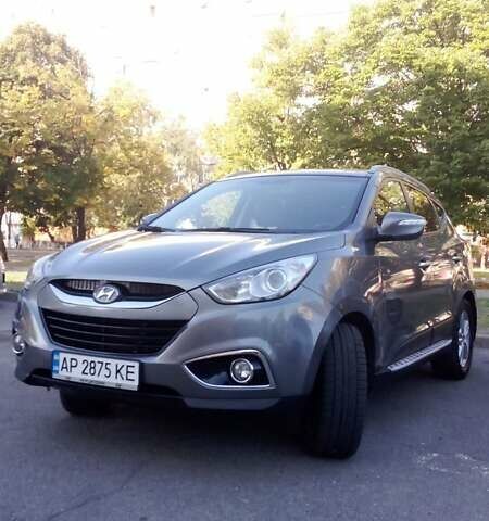 Хендай их35, объемом двигателя 2 л и пробегом 128 тыс. км за 11000 $, фото 3 на Automoto.ua