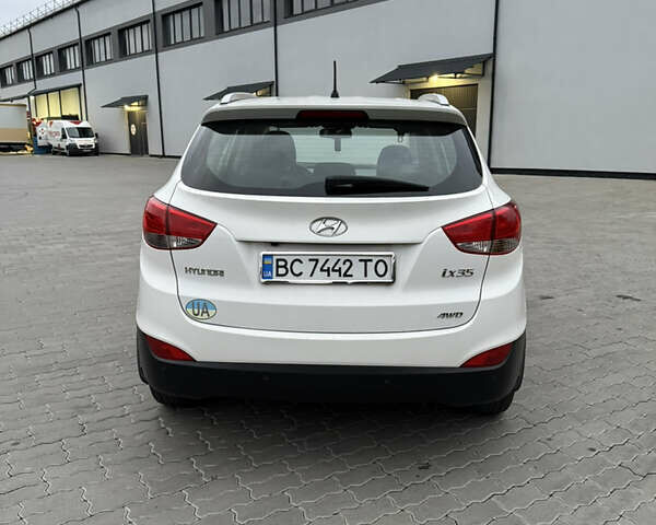 Хендай их35, объемом двигателя 2 л и пробегом 165 тыс. км за 11100 $, фото 8 на Automoto.ua