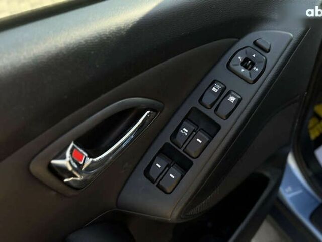 Хендай их35, объемом двигателя 2 л и пробегом 90 тыс. км за 12700 $, фото 11 на Automoto.ua