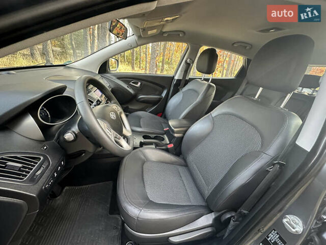 Хендай их35 2012 в Ровно на Automoto.ua Хендай их35, объемом двигателя 2 л и пробегом 253 тыс. км за 13700 $, фото 13 на Automoto.ua