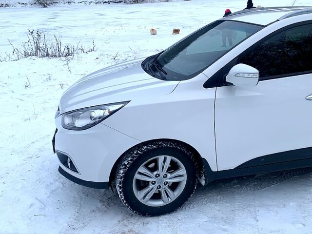 Хендай іх35, об'ємом двигуна 2 л та пробігом 1 тис. км за 12800 $, фото 3 на Automoto.ua