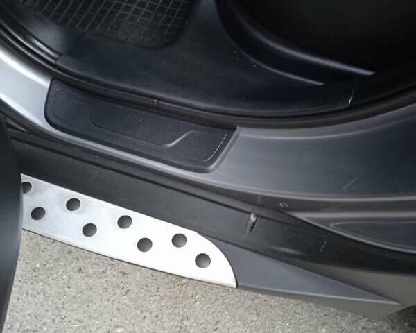 Хендай их35, объемом двигателя 2 л и пробегом 128 тыс. км за 11000 $, фото 24 на Automoto.ua