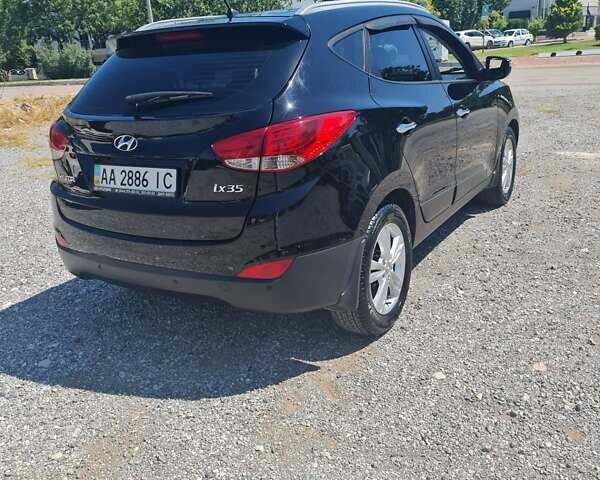 Хендай их35, объемом двигателя 2 л и пробегом 288 тыс. км за 11500 $, фото 4 на Automoto.ua