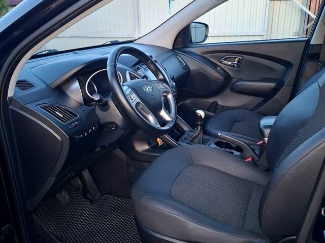 Хендай их35, объемом двигателя 1.7 л и пробегом 0 тыс. км за 14500 $, фото 1 на Automoto.ua