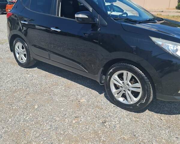 Хендай их35, объемом двигателя 2 л и пробегом 288 тыс. км за 11500 $, фото 1 на Automoto.ua