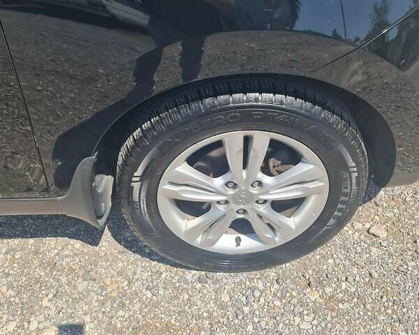 Хендай их35, объемом двигателя 2 л и пробегом 288 тыс. км за 11500 $, фото 10 на Automoto.ua