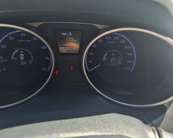 Хендай их35, объемом двигателя 2 л и пробегом 288 тыс. км за 11500 $, фото 5 на Automoto.ua
