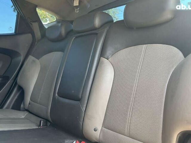 Хендай их35, объемом двигателя 0 л и пробегом 178 тыс. км за 13700 $, фото 16 на Automoto.ua